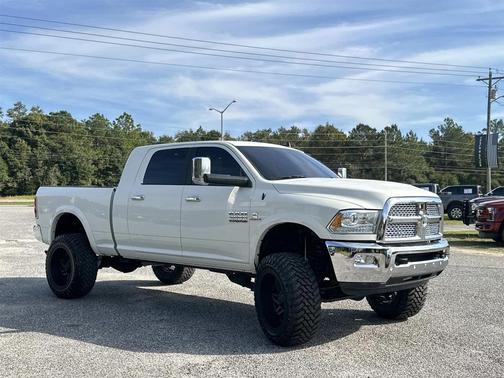 2018 RAM 2500 Laramie Mega Cab 4x4 6'4' Box