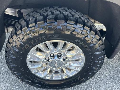 2020 Chevrolet Silverado 2500 High Country