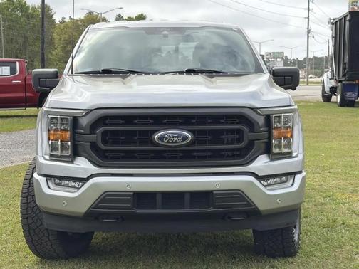 Iconic Silver Metallic 2022 Ford F-150 XLT
