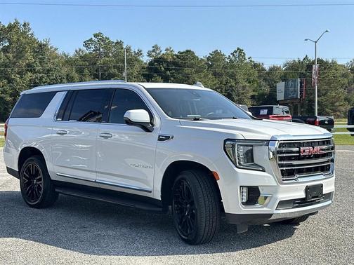 2021 GMC Yukon XL SLT