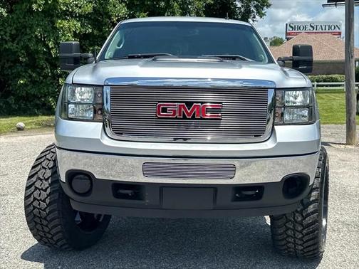 2011 GMC Sierra 2500 SLT