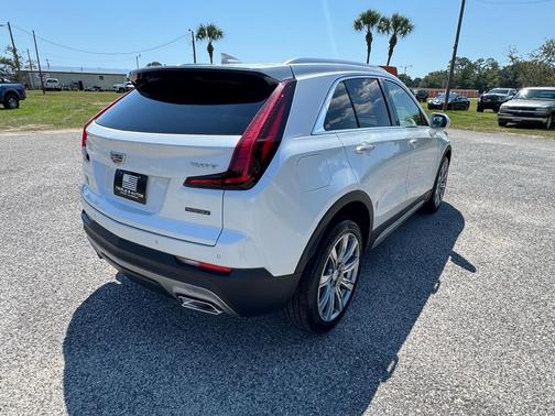 2019 Cadillac XT4 Premium Luxury
