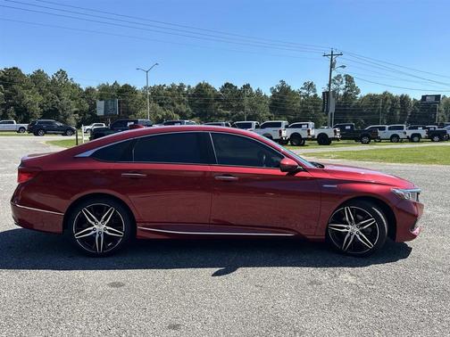 2022 Honda Accord Hybrid Touring