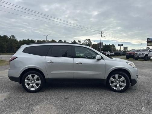 2017 Chevrolet Traverse 1LT