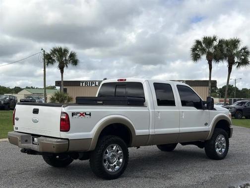 Oxford White 2011 Ford F-250 XL