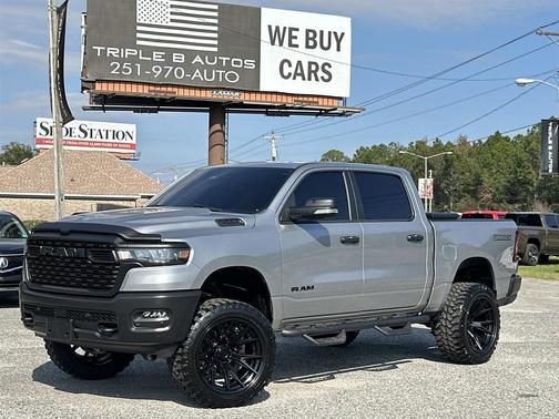 2025 RAM 1500 Warlock Crew Cab 4x4 5'7' Box