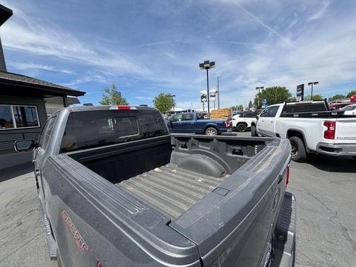 Carbonized Gray Metallic 2023 Ford F-150 Lariat