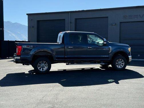 2017 Ford F-350 Lariat
