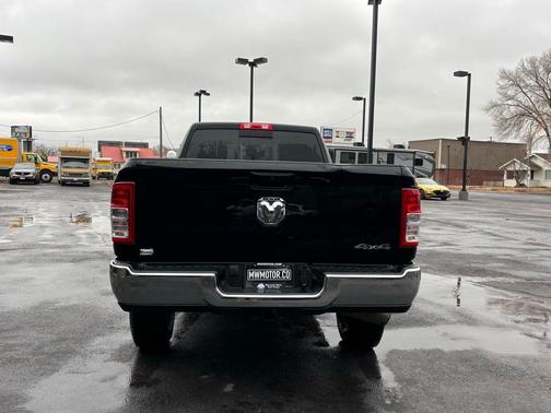 2022 RAM 2500 Tradesman Crew Cab 4x4 8' Box
