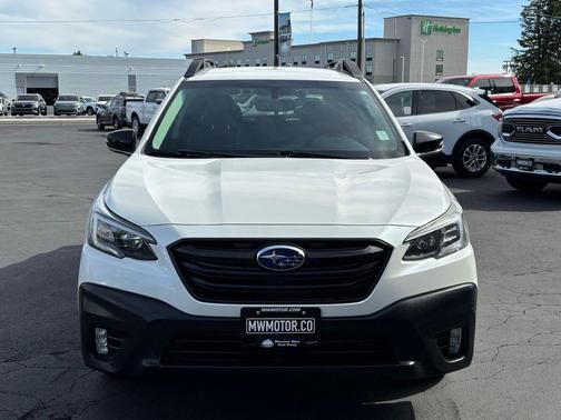 Crystal White Pearl 2021 Subaru Outback Onyx Edition XT