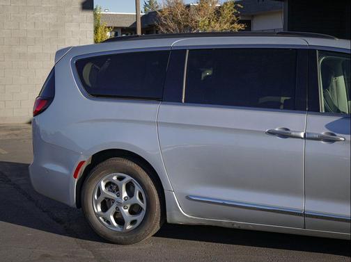 2022 Chrysler Pacifica Limited
