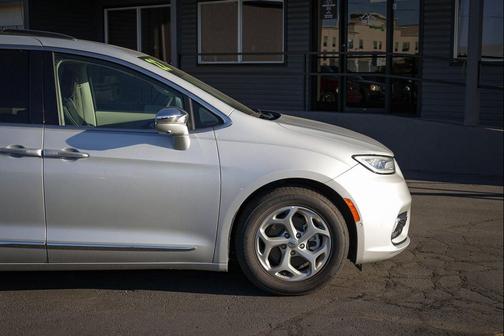 2022 Chrysler Pacifica Limited