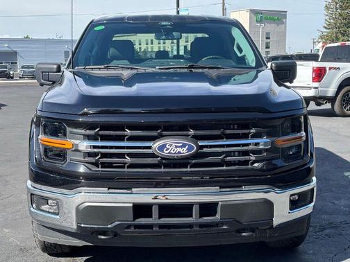 Agate Black Metallic 2024 Ford F-150 XLT