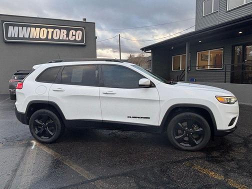 2020 Jeep Cherokee Altitude