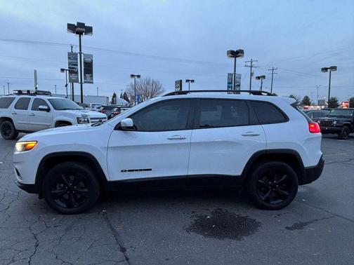 2020 Jeep Cherokee Altitude