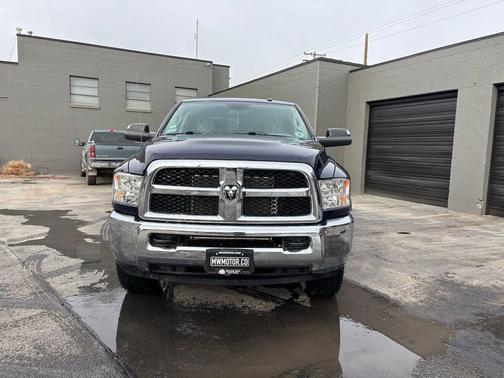 2018 RAM 2500 Tradesman Crew Cab 4x4 6'4' Box