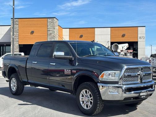 Maximum Steel Metallic Clearcoat 2014 RAM 2500 Laramie