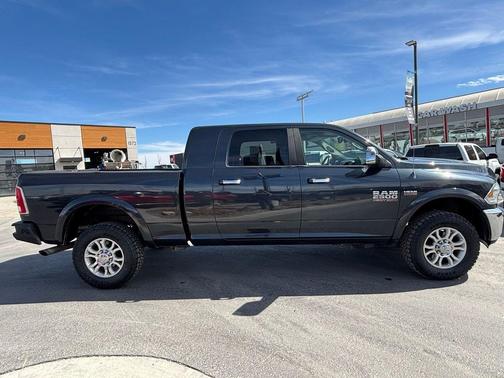 Maximum Steel Metallic Clearcoat 2014 RAM 2500 Laramie