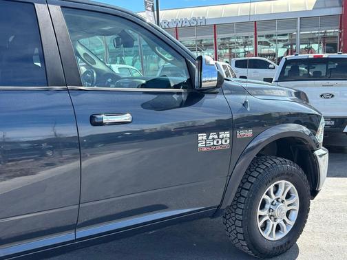 Maximum Steel Metallic Clearcoat 2014 RAM 2500 Laramie