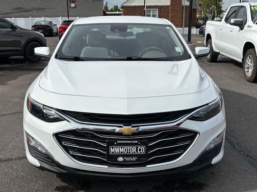 Summit White 2020 Chevrolet Malibu LT
