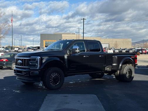 2024 Ford F-450 Platinum