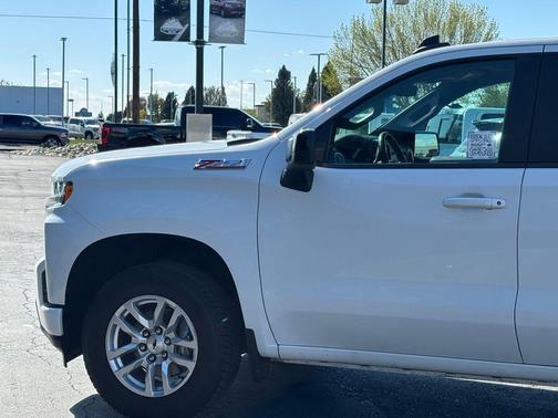 Summit White 2022 Chevrolet Silverado 1500 Limited RST