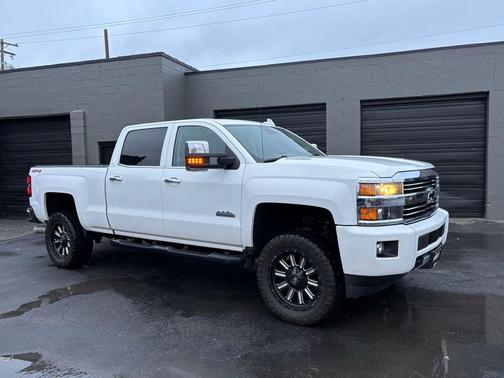 2015 Chevrolet Silverado 2500 High Country