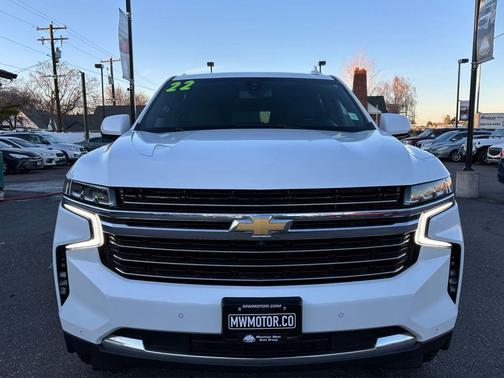 2022 Chevrolet Suburban LT
