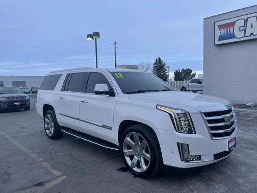 2018 Cadillac Escalade ESV Luxury