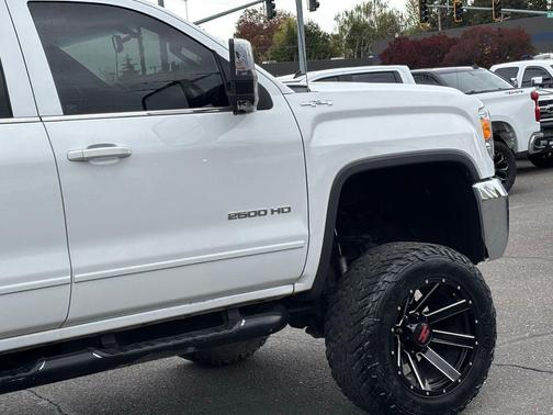 Summit White 2015 GMC Sierra 2500 SLE