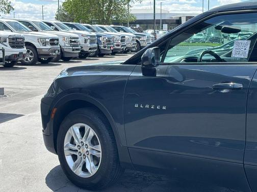 Graphite Metallic 2020 Chevrolet Blazer 2LT
