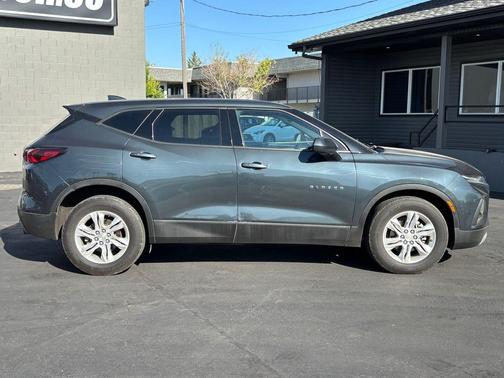 Graphite Metallic 2020 Chevrolet Blazer 2LT