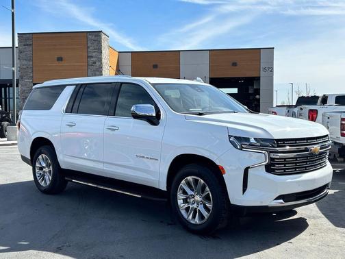 2023 Chevrolet Suburban Premier