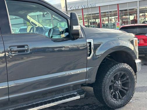 2021 Ford F-350 Lariat