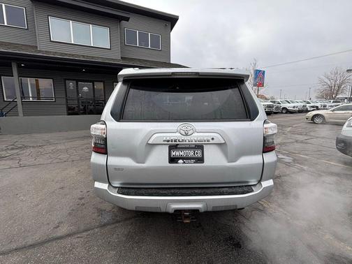 2016 Toyota 4Runner SR5
