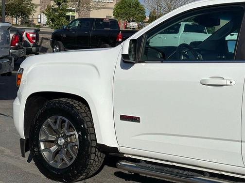 Summit White 2018 GMC Canyon All Terrain