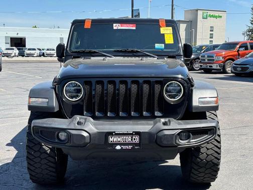 Black Clearcoat 2020 Jeep Wrangler Unlimited Willys 4x4