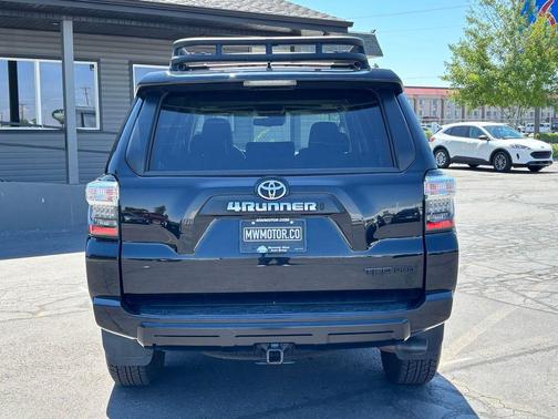 Midnight Black Metallic 2020 Toyota 4Runner TRD Pro