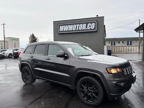 2017 Jeep Grand Cherokee Altitude