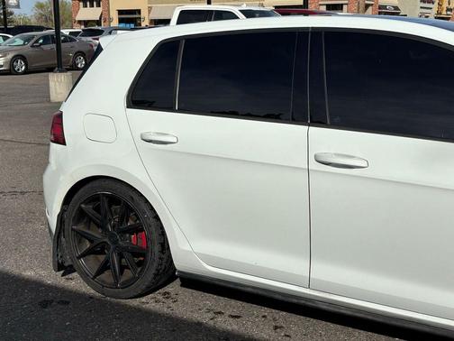 2018 Volkswagen Golf GTI 2.0T S 4-Door