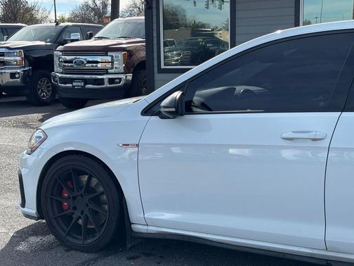 2018 Volkswagen Golf GTI 2.0T S 4-Door