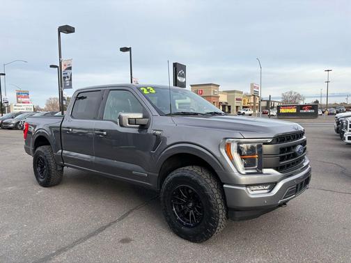 Carbonized Gray Metallic 2023 Ford F-150 Lariat