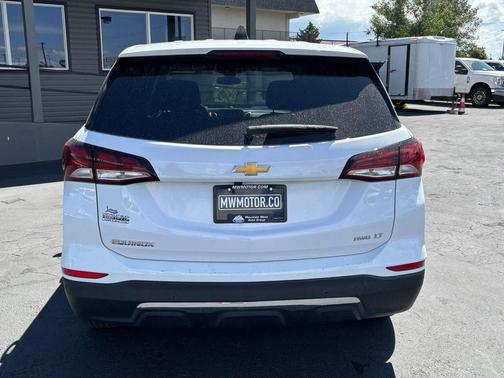 Summit White 2023 Chevrolet Equinox 1LT