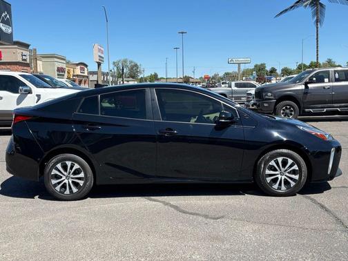 Midnight Black Metallic 2019 Toyota Prius XLE