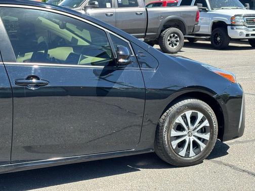Midnight Black Metallic 2019 Toyota Prius XLE