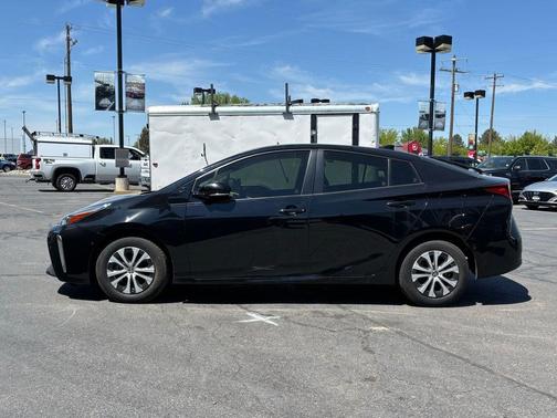Midnight Black Metallic 2019 Toyota Prius XLE