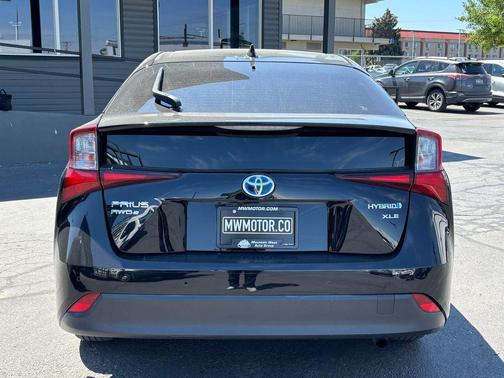 Midnight Black Metallic 2019 Toyota Prius XLE
