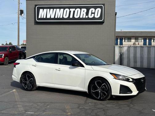 2024 Nissan Altima SR FWD