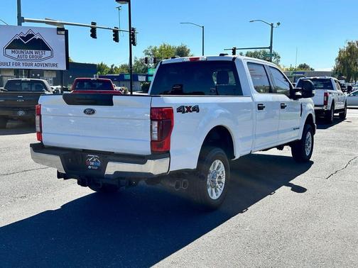 2022 Ford F-350 XLT