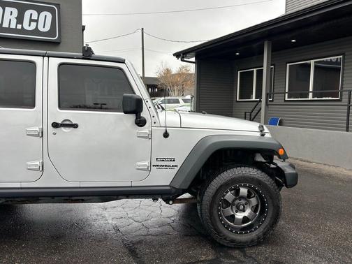 2012 Jeep Wrangler Unlimited Sport
